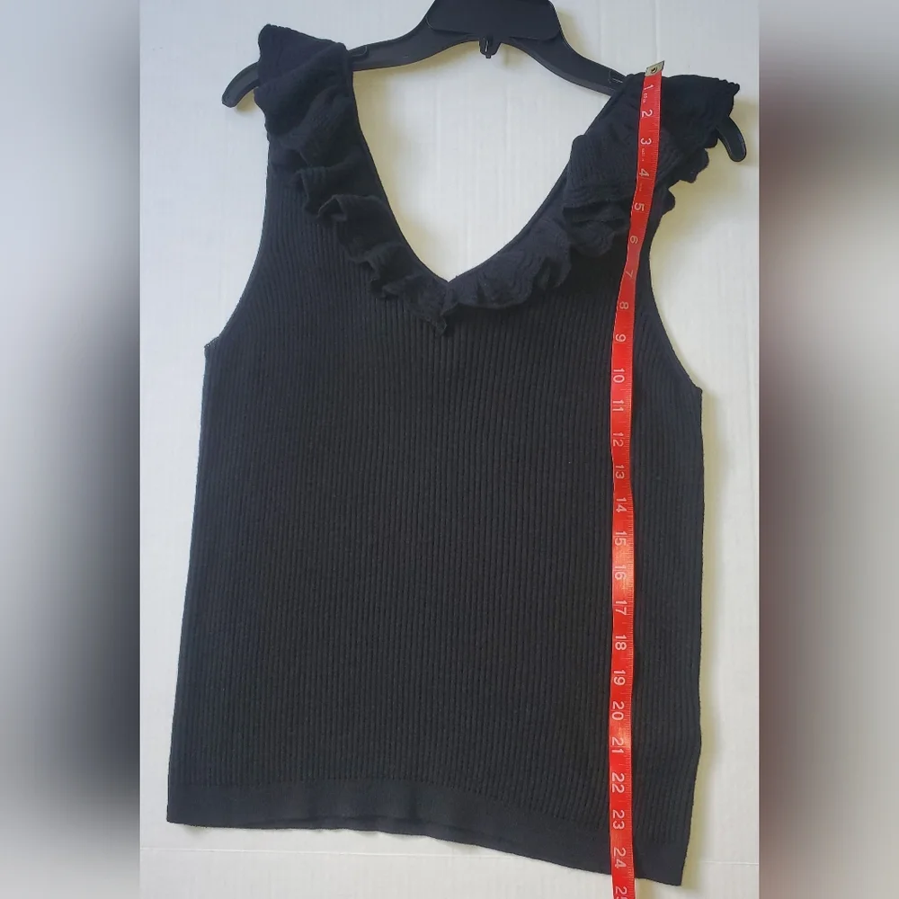 GAP Factory Women's Sleeveless Ruffle Edge Sweater Tank Top Sz XXL BLK - Picture 11 of 13